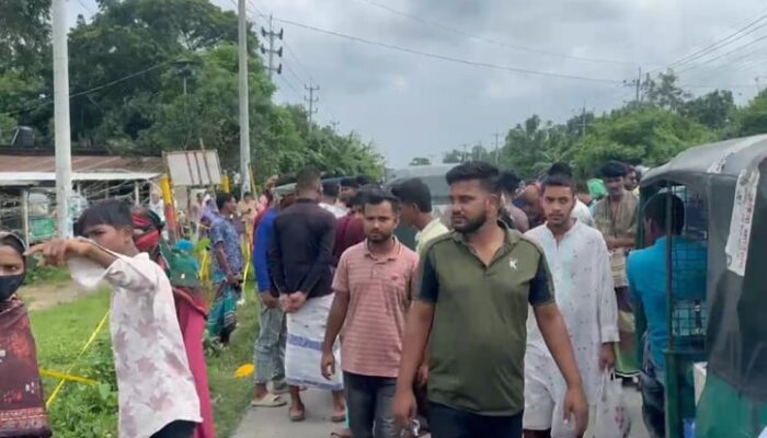 এইচএসসি পরীক্ষা শেষে বাড়ি ফেরা হলো না ২ শিক্ষার্থীর