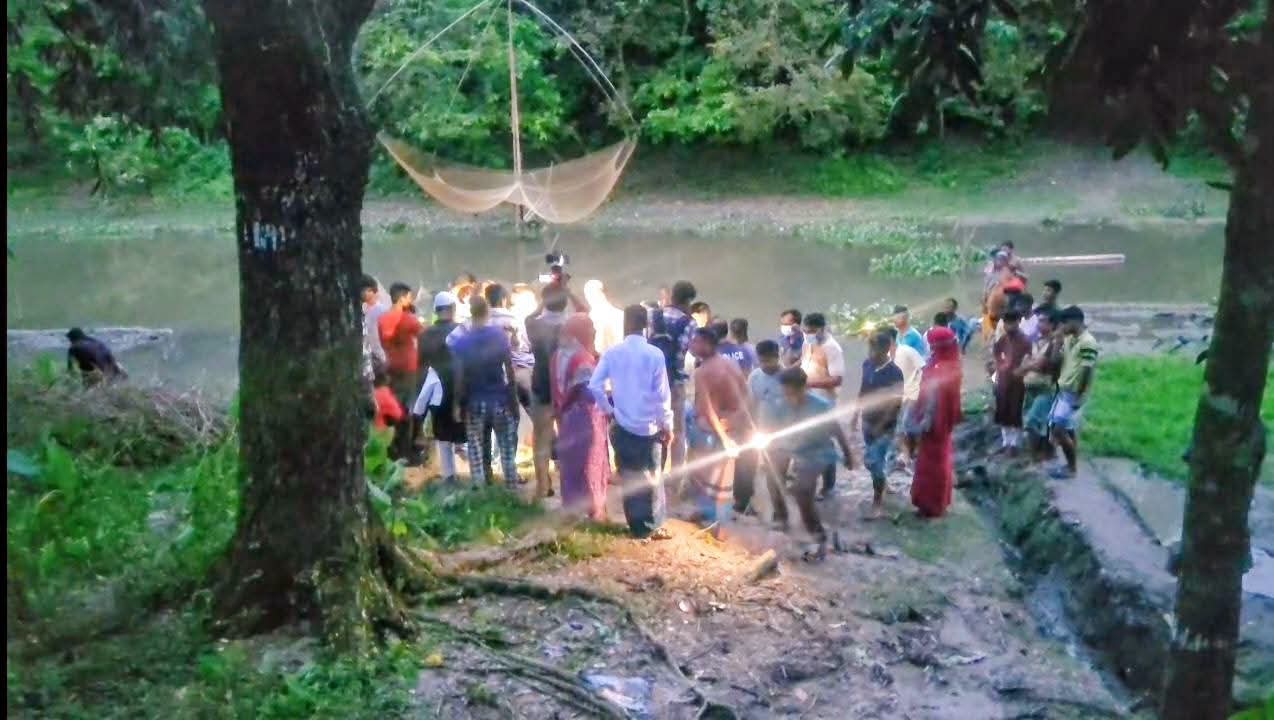 নারীর মাটিচাপা মরদেহ উদ্ধার, সাবেক স্বামীর বিরুদ্ধে হত্যা মামলা
